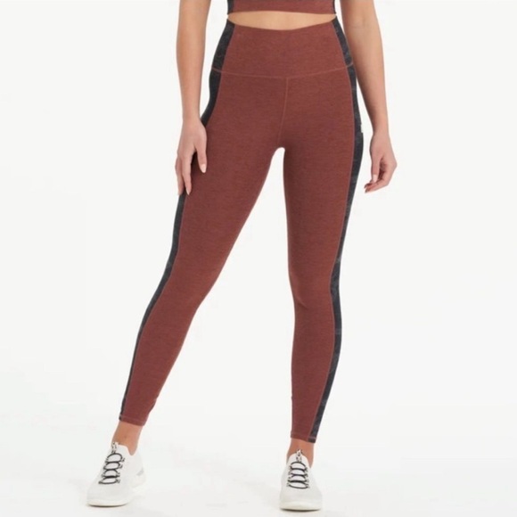 NWT Vuori Aspire Elevation Leggings. Women Size Small. Cedar Heather - Picture 2 of 8